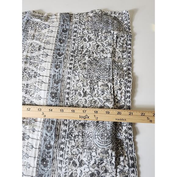 TAHARI HOME Gray Blue Medallion Geometric Design STANDARD Pillow Sham Set of 2 - Picture 4 of 7